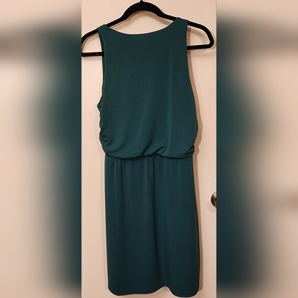 Ann Taylor Dresses & Skirts - Ann Taylor Green Dress NWT